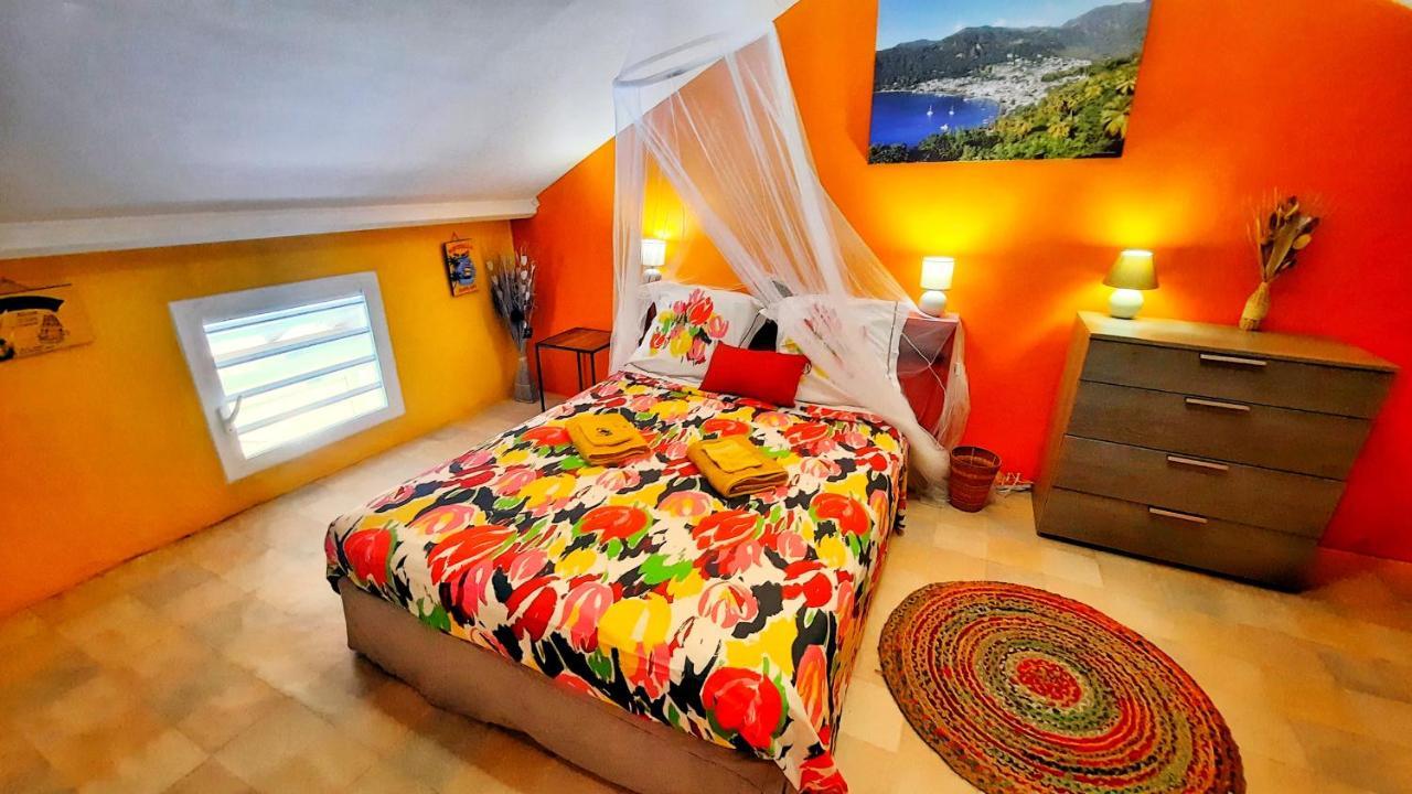 Studio T1 Bis La Belle Vue, Vue Mer, Wifi, Plage A 50M Le Moule Exterior foto